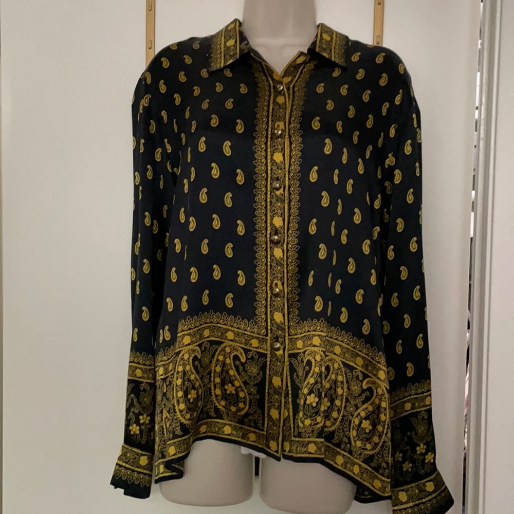 Escada blouse